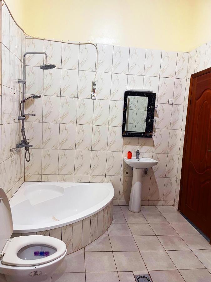 Zeo Airbnb - Cheap Apartment In Kigali Exterior foto
